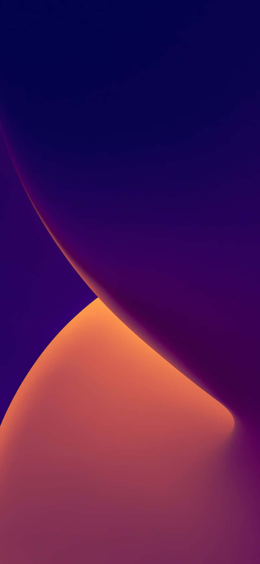 iPhone 11 Pro 桌布 壁紙 — 深紫色與暖橙色的平滑漸變在極簡抽象設計中優雅地彎曲穿過畫面。