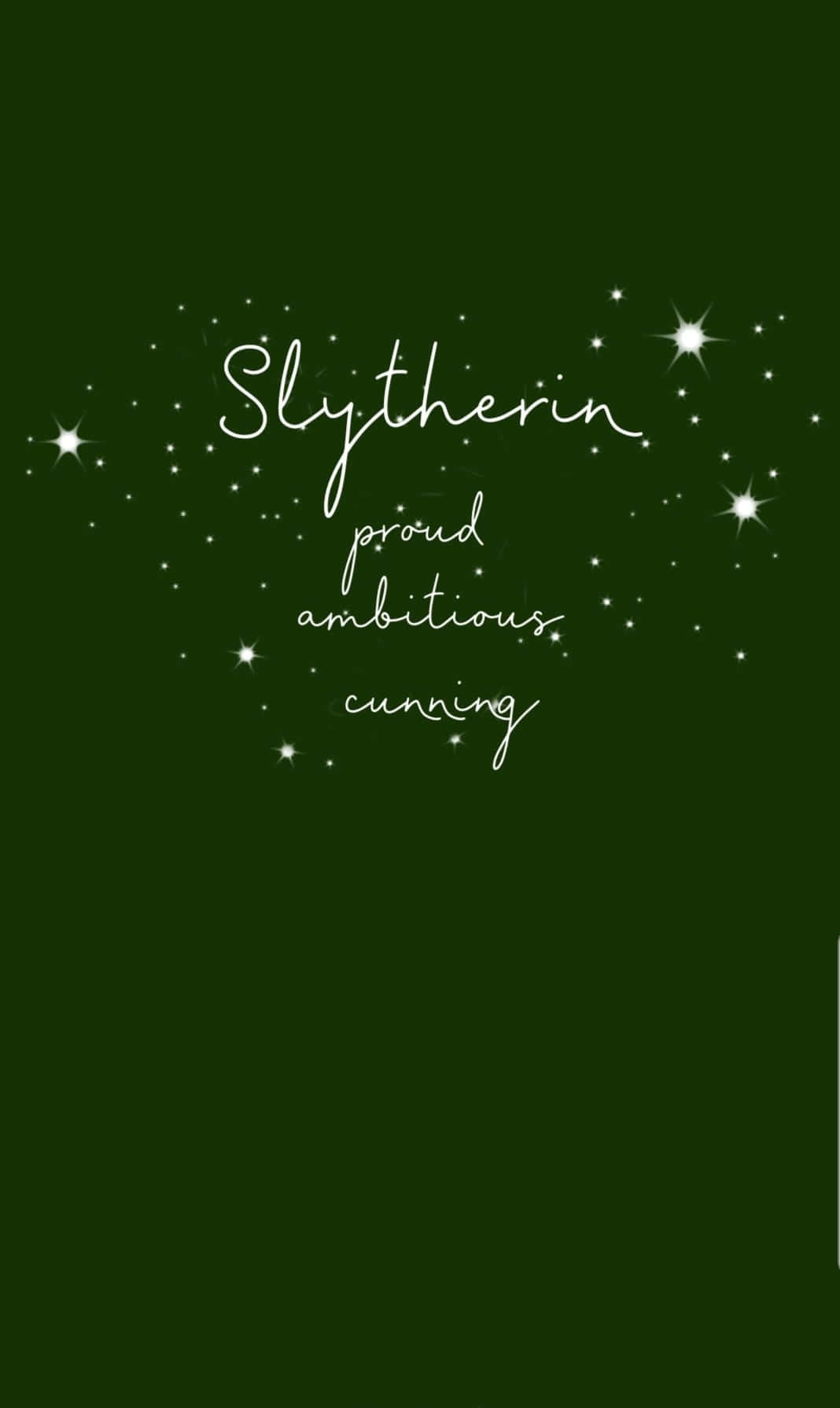 Slytherin 學院的特質以白色草書書寫，在深綠色背景上配有閃爍的星星。 — 史萊哲林 壁紙