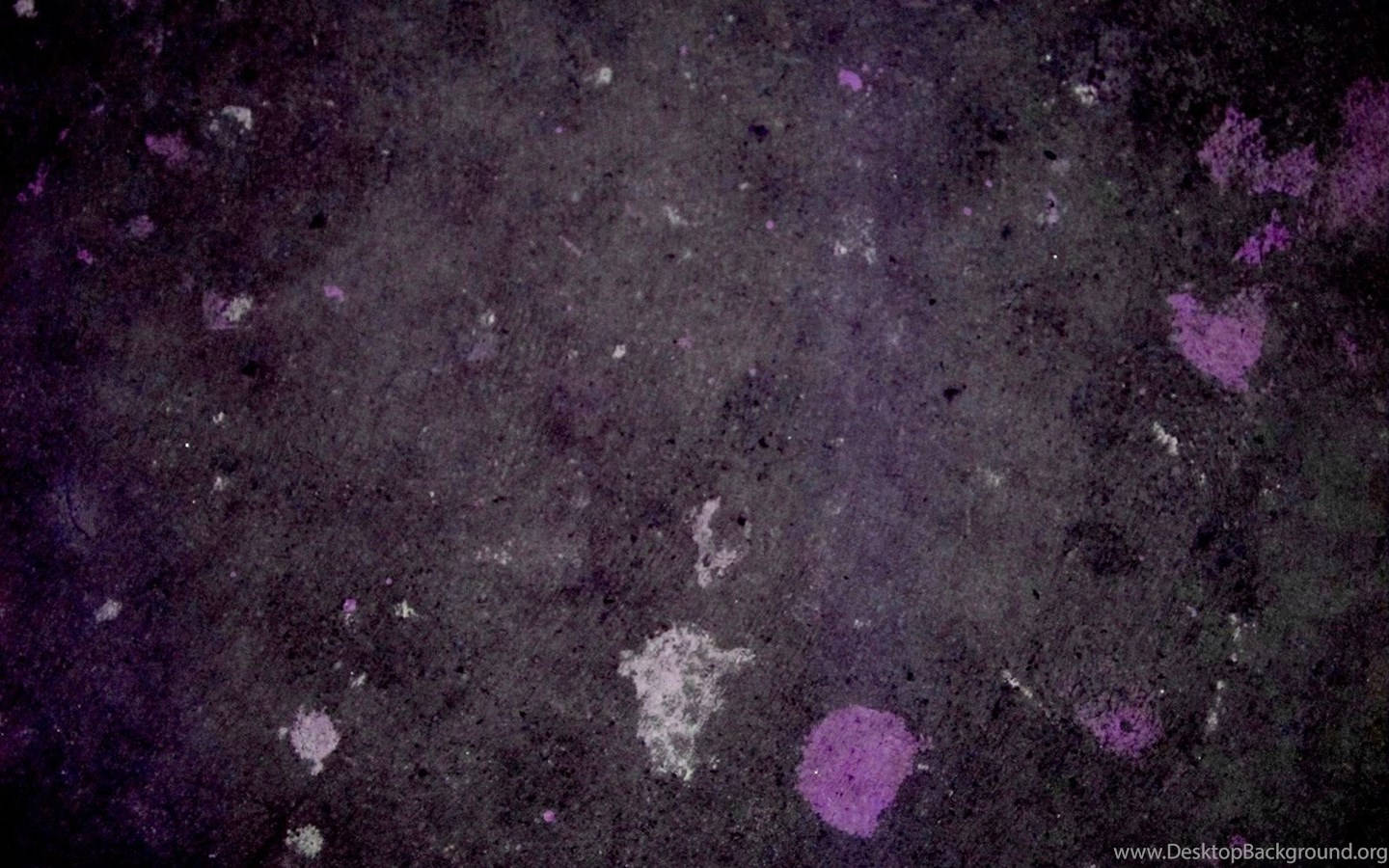 texture 桌布 壁紙 — 深色紋理表面，散落著紫色和白色的油漆飛濺，營造出粗糙的抽象效果。