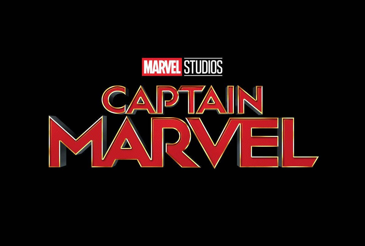 帶有 Marvel Studios 標誌的 Captain Marvel 電影標題標誌