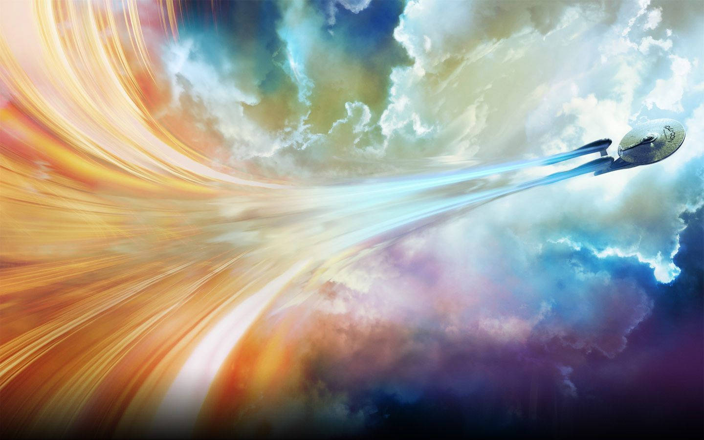 準備啟航，邁向太空探索的新時代 壁紙 — 一艘星際飛船劃過充滿活力的宇宙天空，在橙色、藍色和紫色的漩渦雲層中留下一道明亮的藍色痕跡。