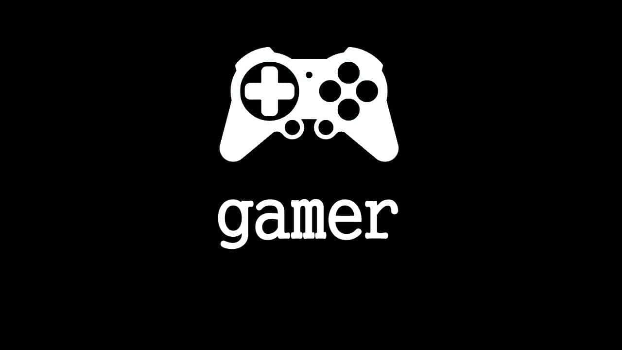 黑色背景上的白色遊戲手掣圖示和文字 gamer。