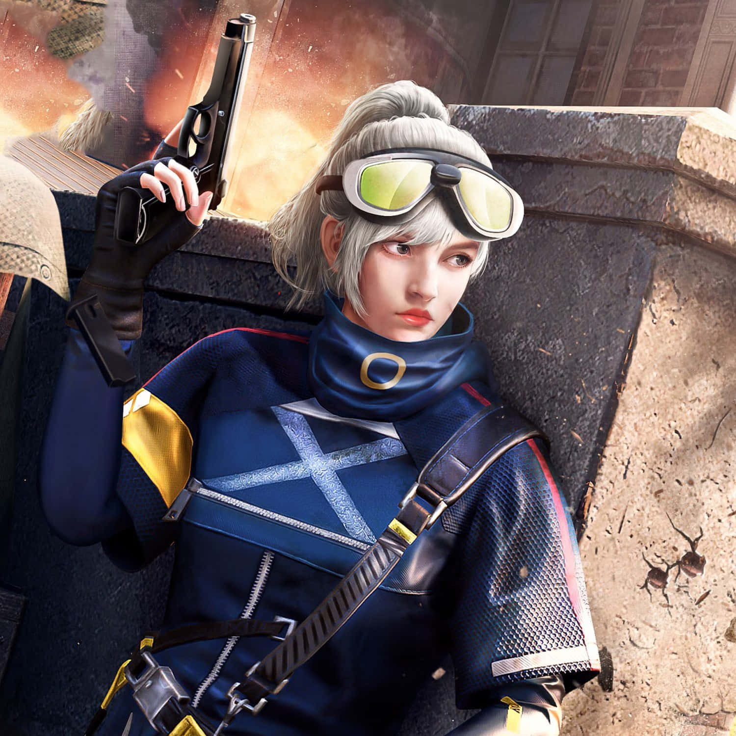 潛伏偵察的PUBG女角色 壁紙 — 一位堅定的女兵，銀色頭髮，戴著護目鏡，在熾熱的爆炸中靠著石牆手持手槍。