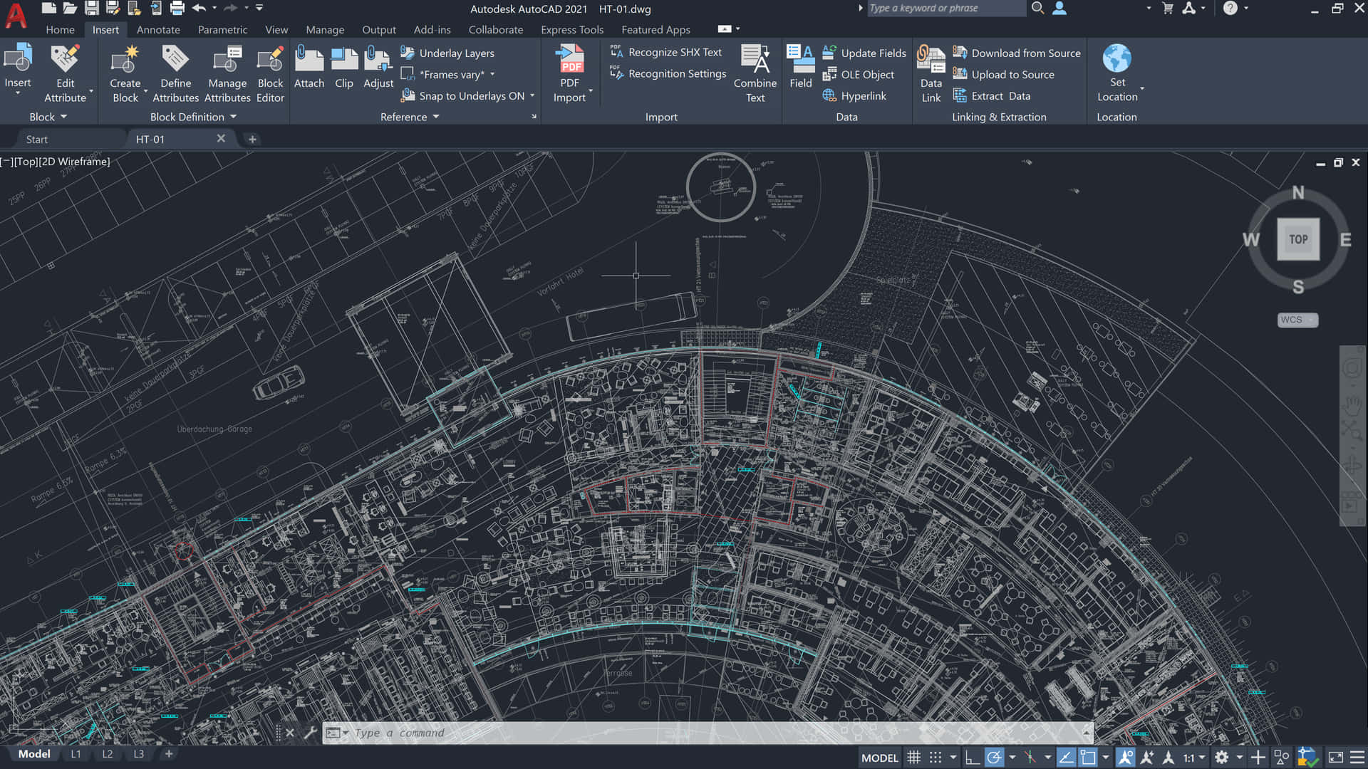 Autodesk AutoCAD 軟件顯示詳細的建築藍圖圖紙。