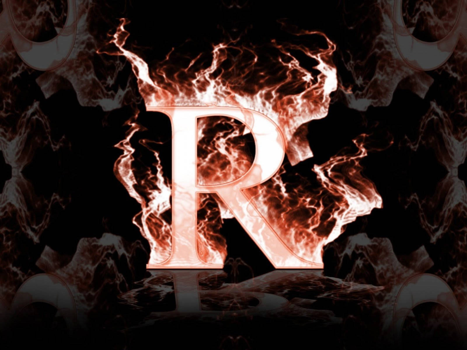 火焰字母R 壁紙 — 一個熾熱發光的字母R在黑暗的裂紋背景上噴發出熔融的橙色火焰。