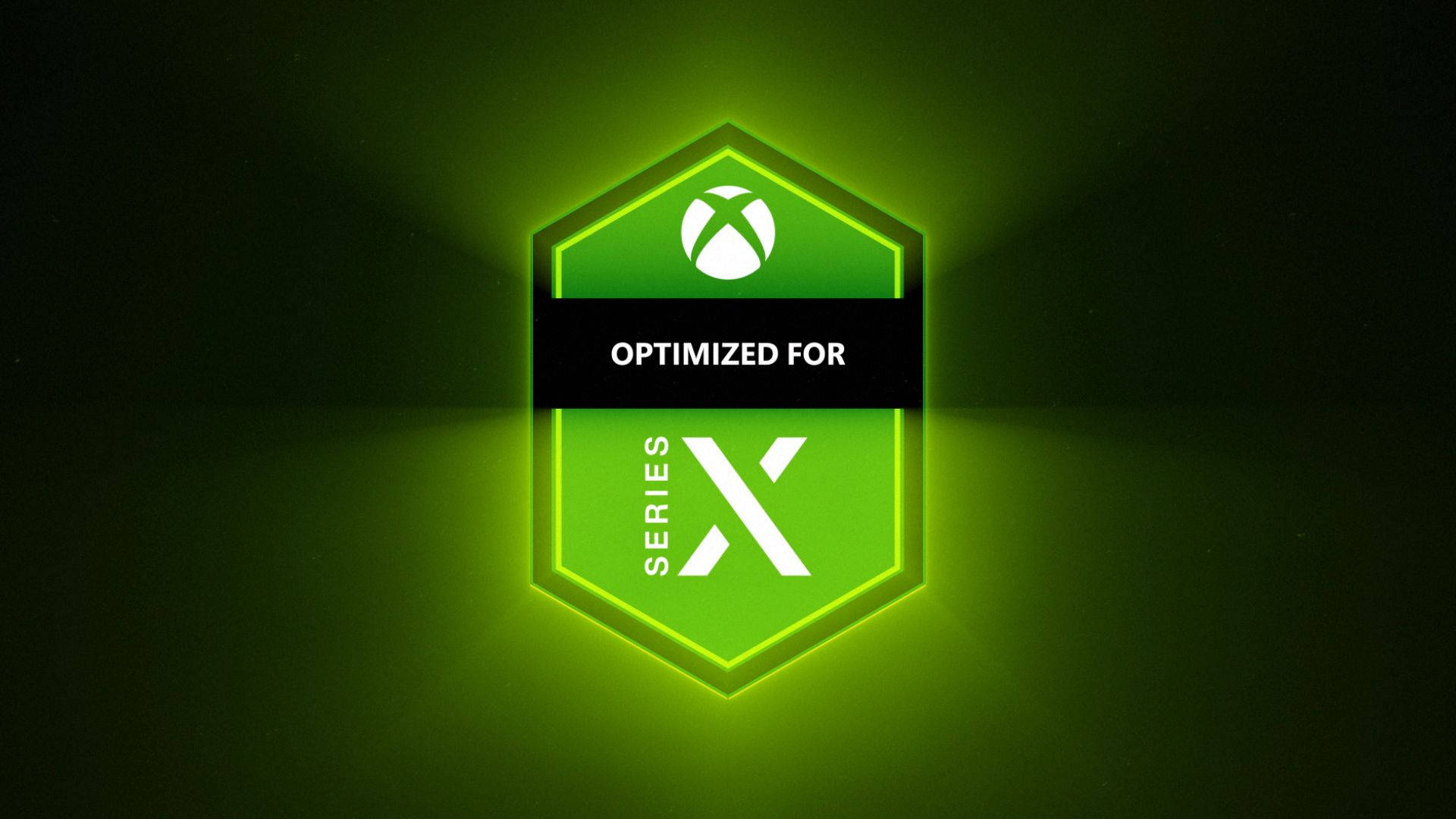 為 Xbox Series X 優化標誌 壁紙 — 一個發光的綠色六邊形Xbox Series X優化徽章在深色背景下散發光芒。