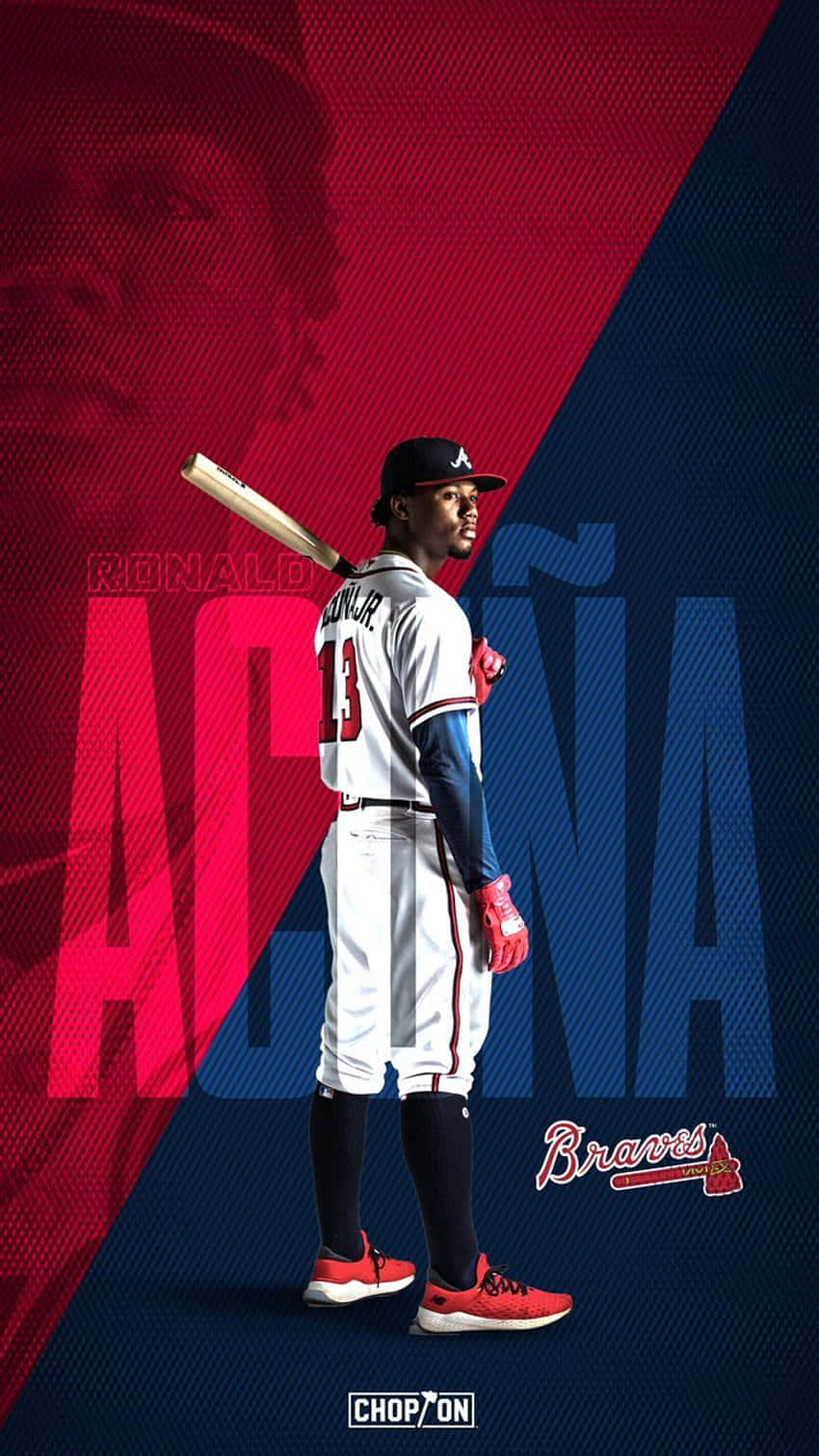 棒球運動員 Ronald Acuña Jr. 身穿勇士隊制服，在紅藍背景中手持球棒。
