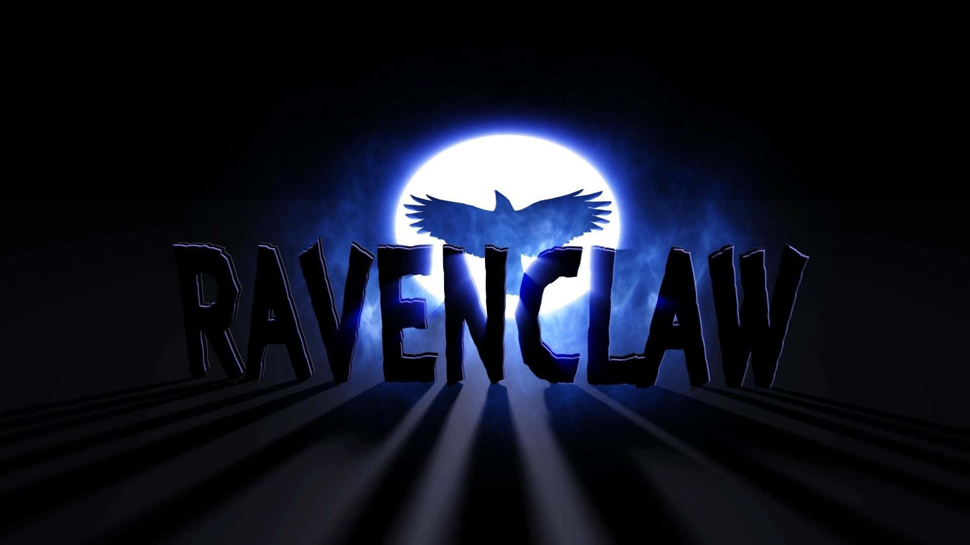 Ravenclaw標誌，帶有烏鴉剪影，背景為發光的藍色月亮。