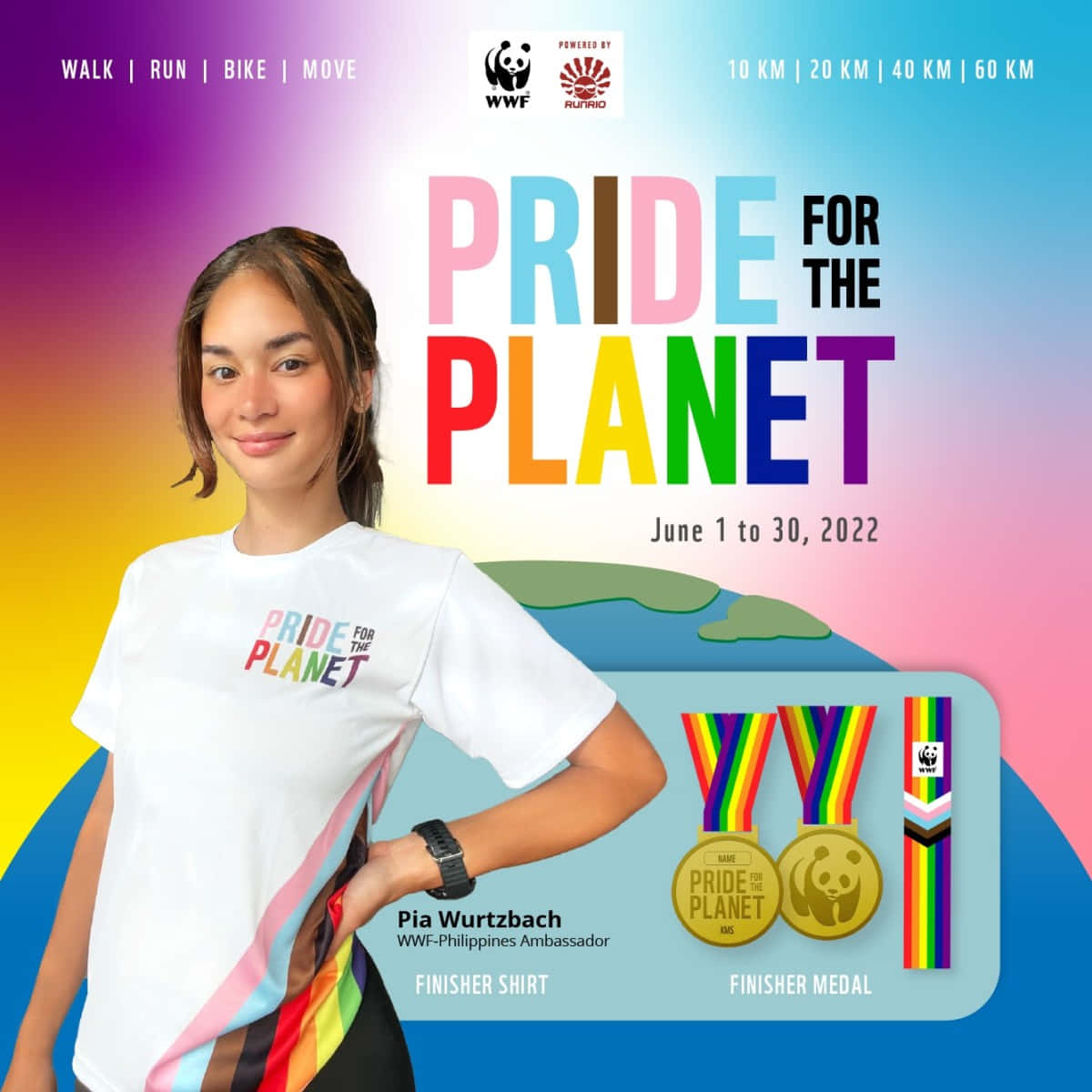 女性穿著Pride for the Planet T恤，以獎牌和地球圖案推廣環保活動。