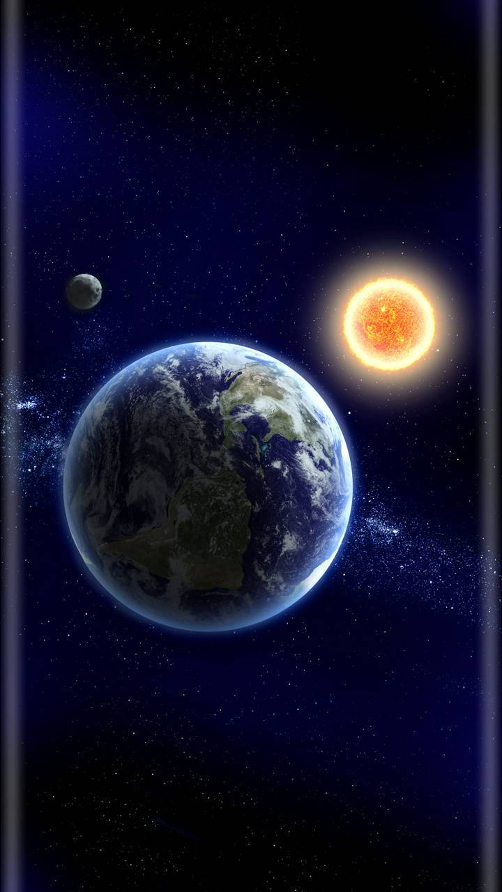熾熱太陽與月亮 壁紙 — 一顆充滿活力的地球圍繞著發光的太陽運行，附近有一顆小衛星，背景是繁星點點的宇宙。