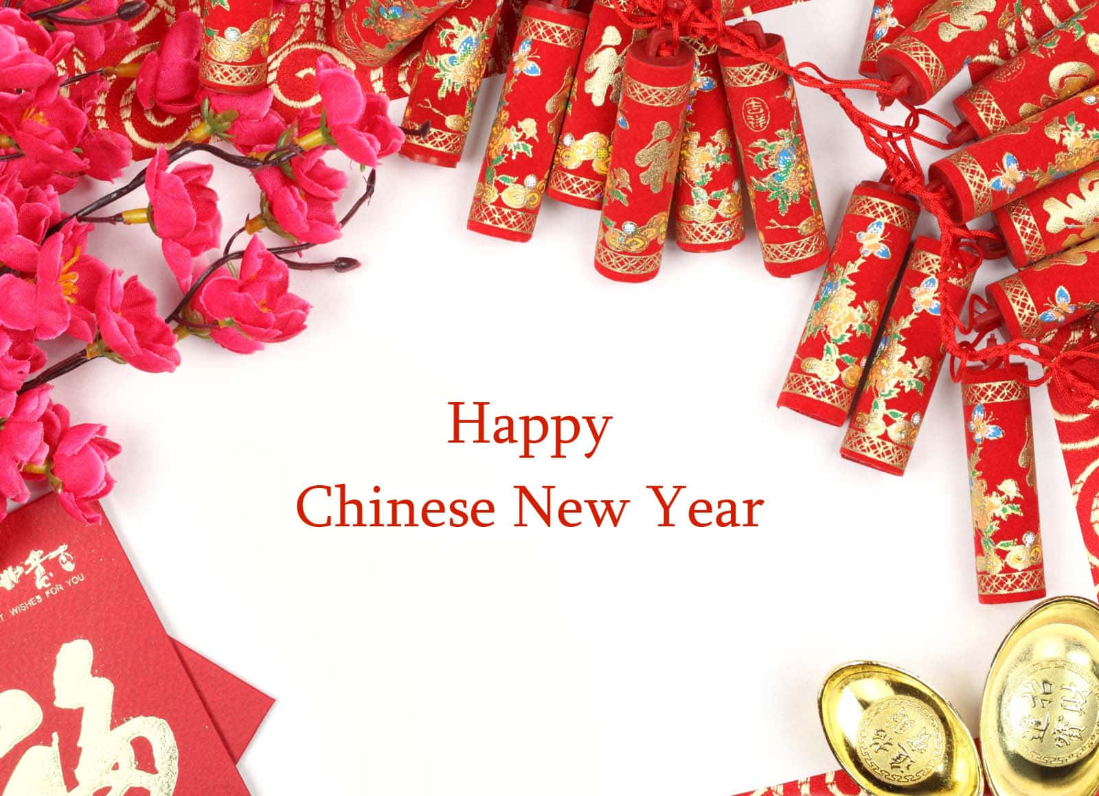 牛年快樂！ 壁紙 — 鮮豔的紅色中國新年裝飾，包括鞭炮、粉紅色的花朵和金條，框住帶有節日文字的白色背景。