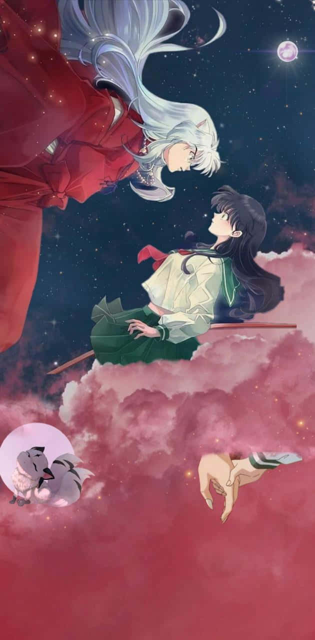 犬夜叉與桔梗在粉紅雲朵上的 iPhone 壁紙 — 兩個動漫角色在粉紅雲朵和星光閃爍的夜空下，伴隨著發光的月亮互相凝視。
