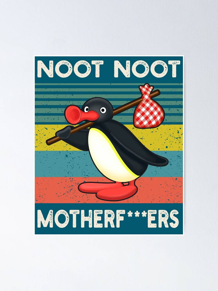 狂野Pingu「Noot Noot」 壁紙 — 一隻卡通企鵝，紅色喙和腳，在條紋復古背景上攜帶一個紅色格子袋。