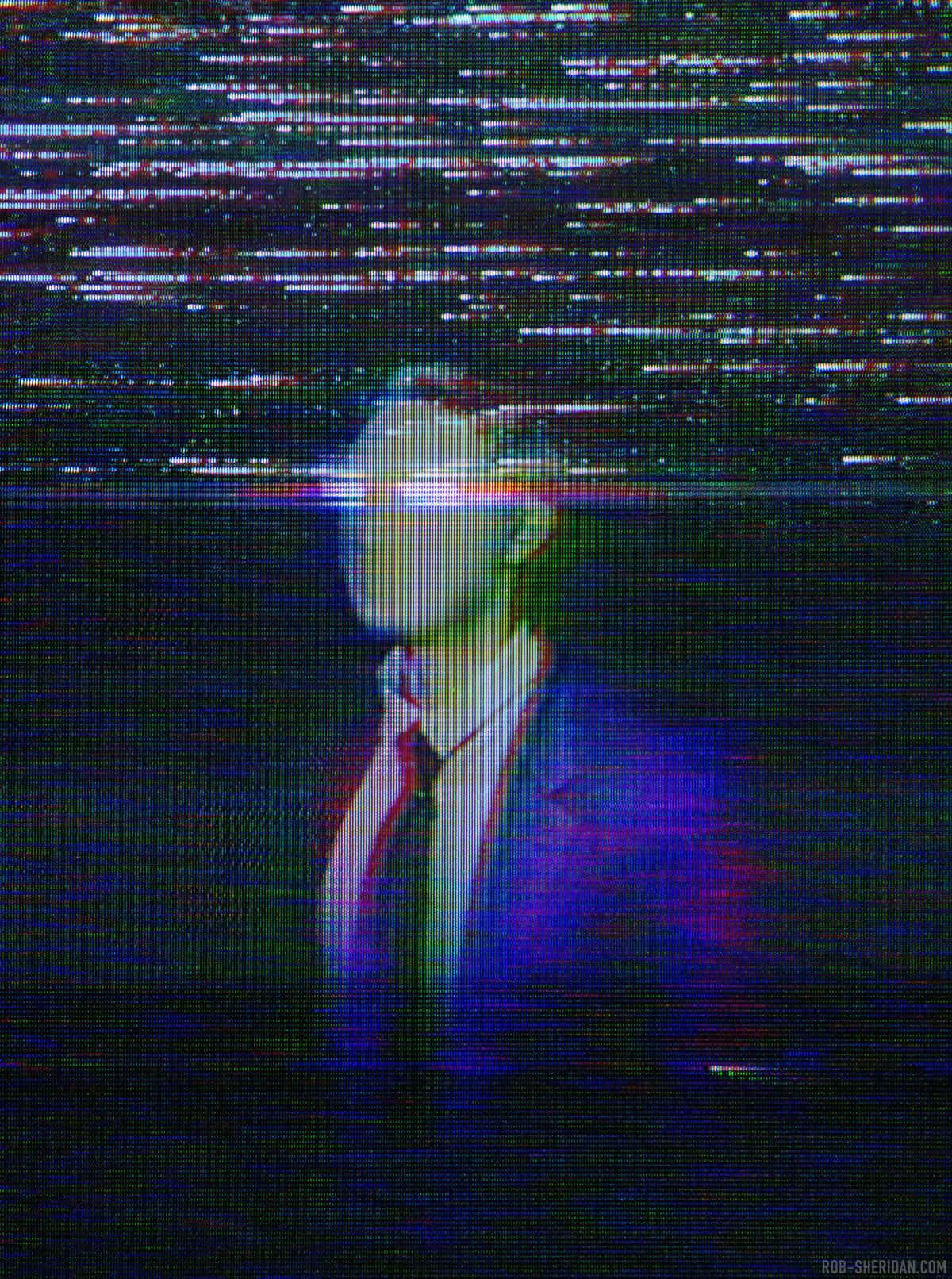 獨特且色彩繽紛的故障藝術 壁紙 — 一個穿著西裝的男人的故障數碼肖像，帶有鮮豔的像素扭曲和水平掃描線。
