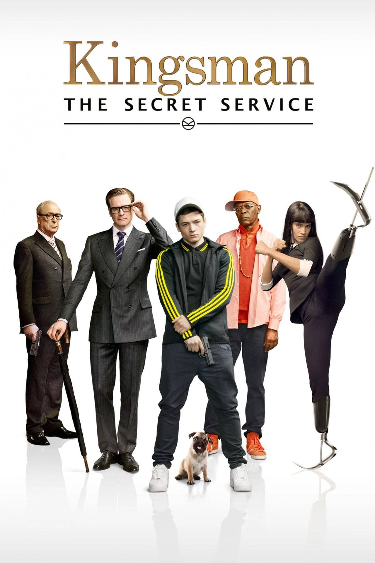 六位 Kingsman 特務穿著時尚服裝，與一隻八哥犬一起為電影海報擺姿勢。