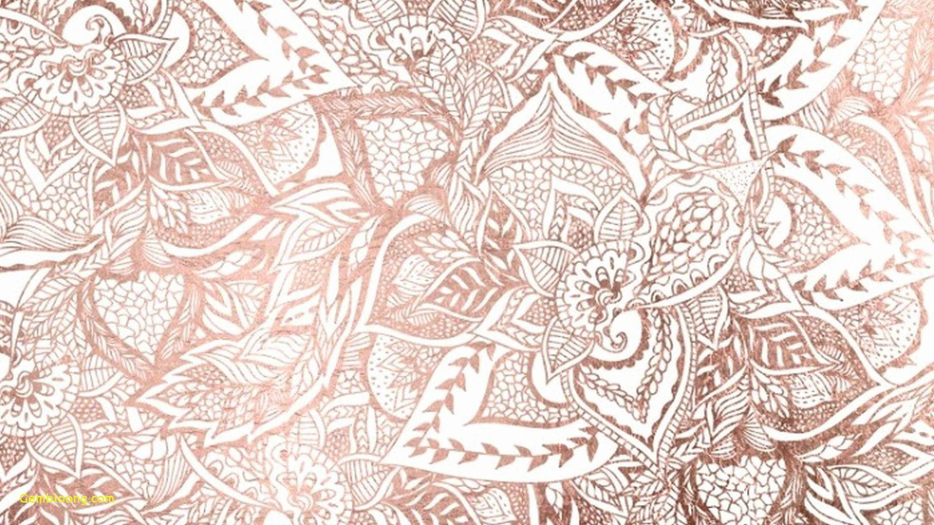 玫瑰金 Tumblr 粉紅鉛筆藝術 壁紙 — 玫瑰金和白色的精緻花卉圖案，帶有細緻的蕾絲狀葉片和旋轉藤蔓。