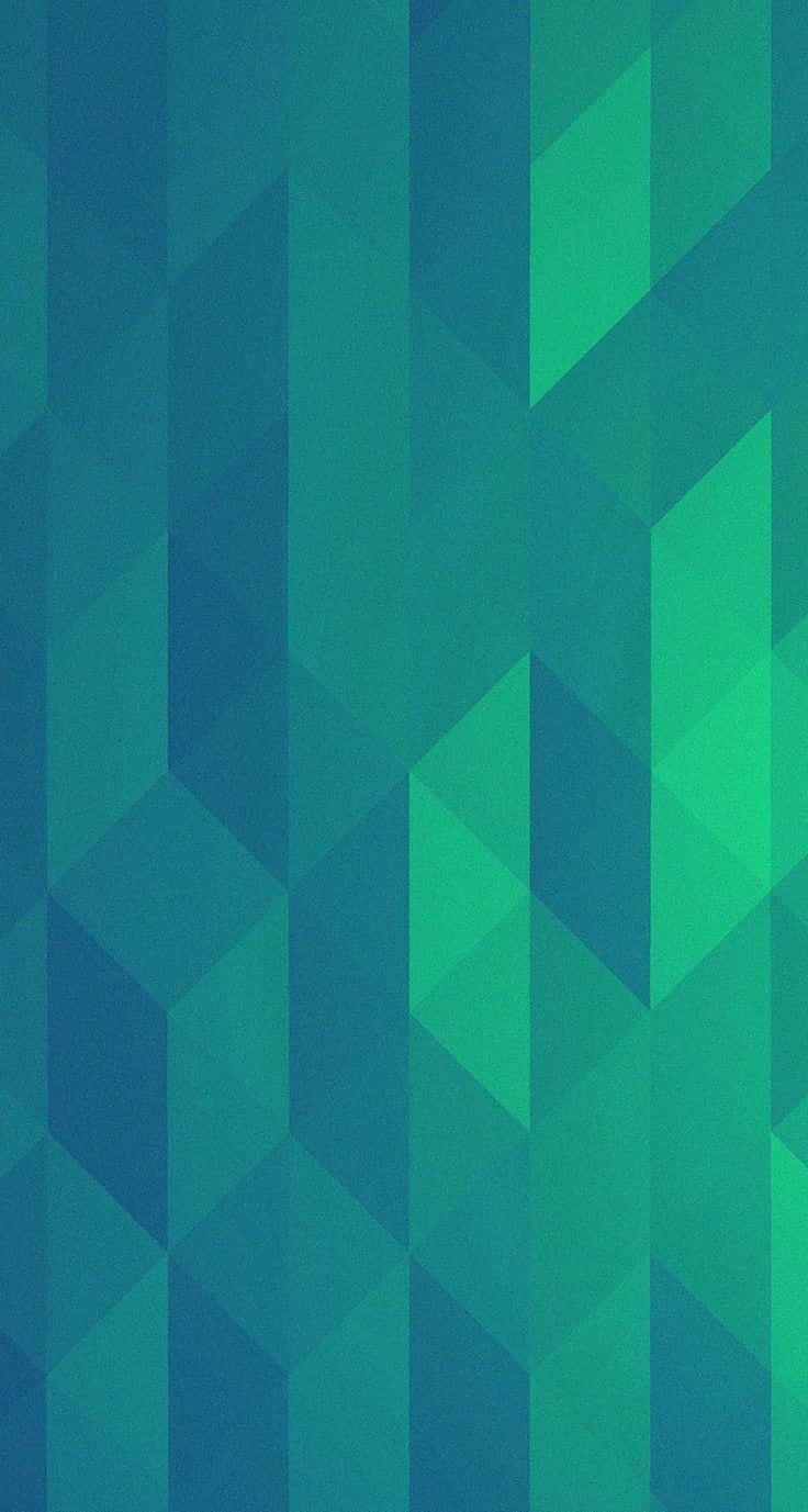 Green Geometric 桌布 壁紙 — 現代幾何牆紙，採用垂直的青綠色和綠色多邊形條紋，營造出時尚的抽象圖案。