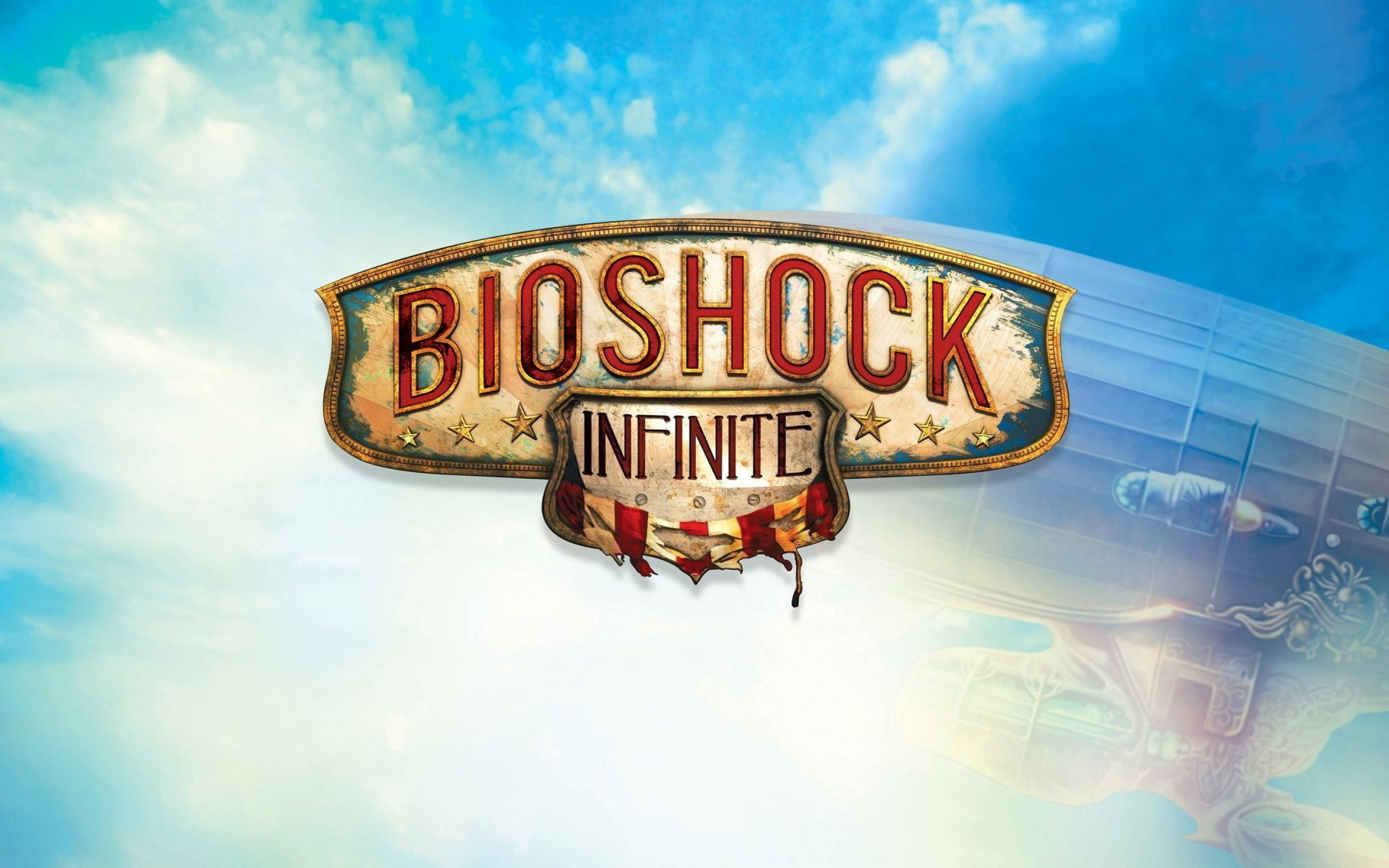 生化奇兵 4K 無限標誌 壁紙 — Bioshock Infinite 標誌在明亮的藍天、蓬鬆的雲朵和模糊的城市天際線剪影中閃耀。