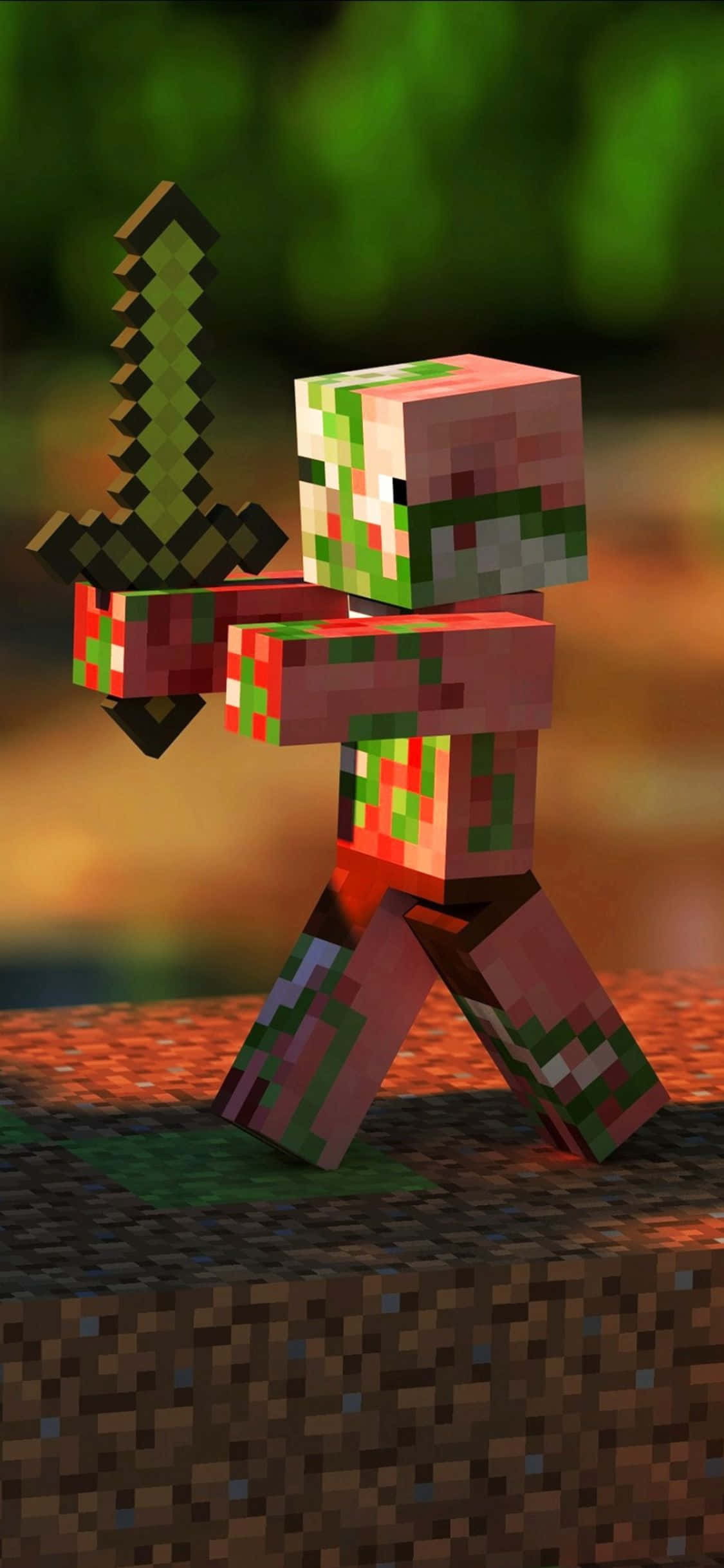 用 iPhone Xs 創造屬於你的 Minecraft 奇幻世界 壁紙 — 一個像素化的Minecraft角色，皮膚呈綠色和紅色，站在泥土方塊上，手持鑽石劍，背景是模糊的森林。