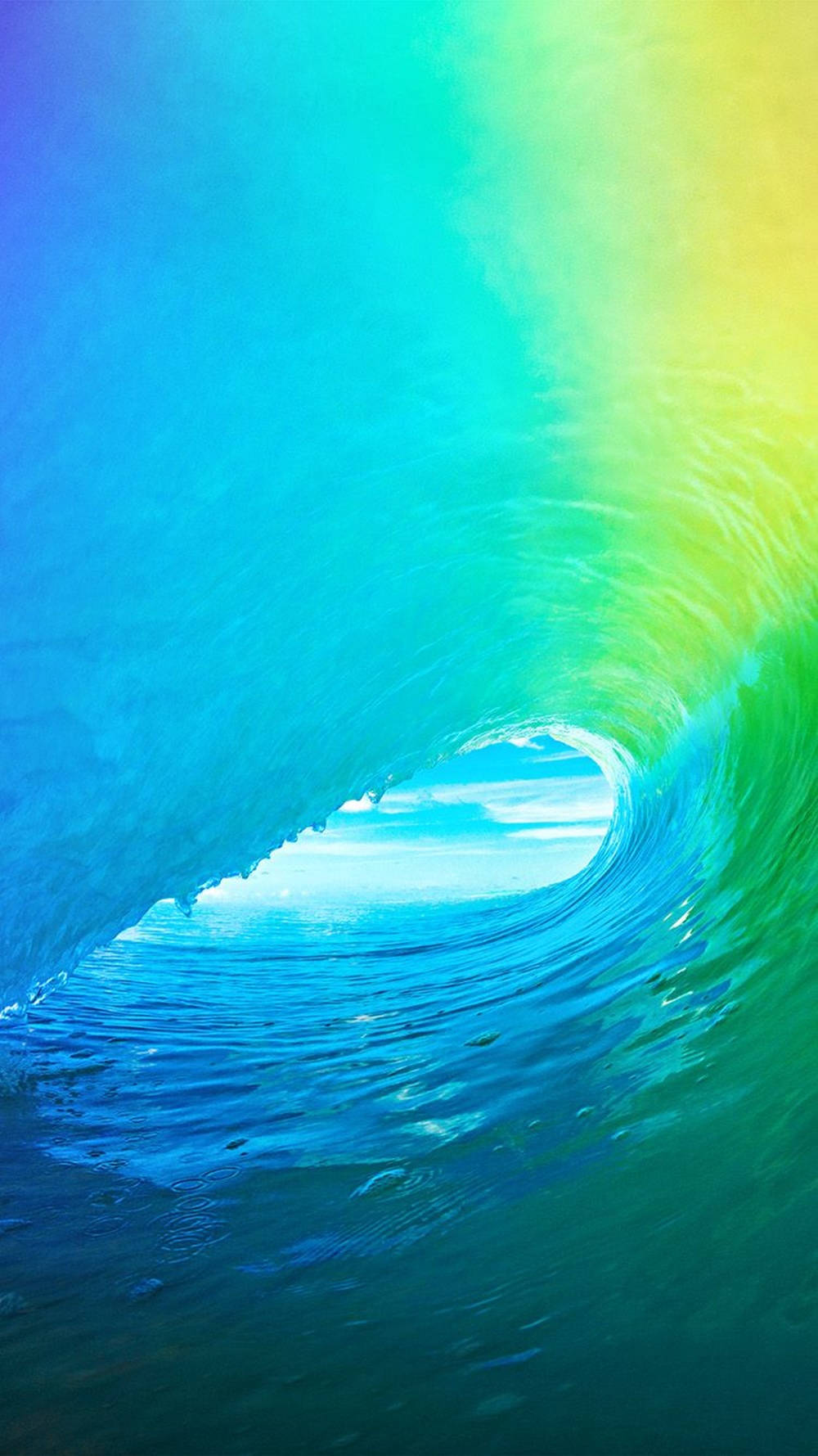 色彩繽紛的海浪形成隧道，陽光穿透其中