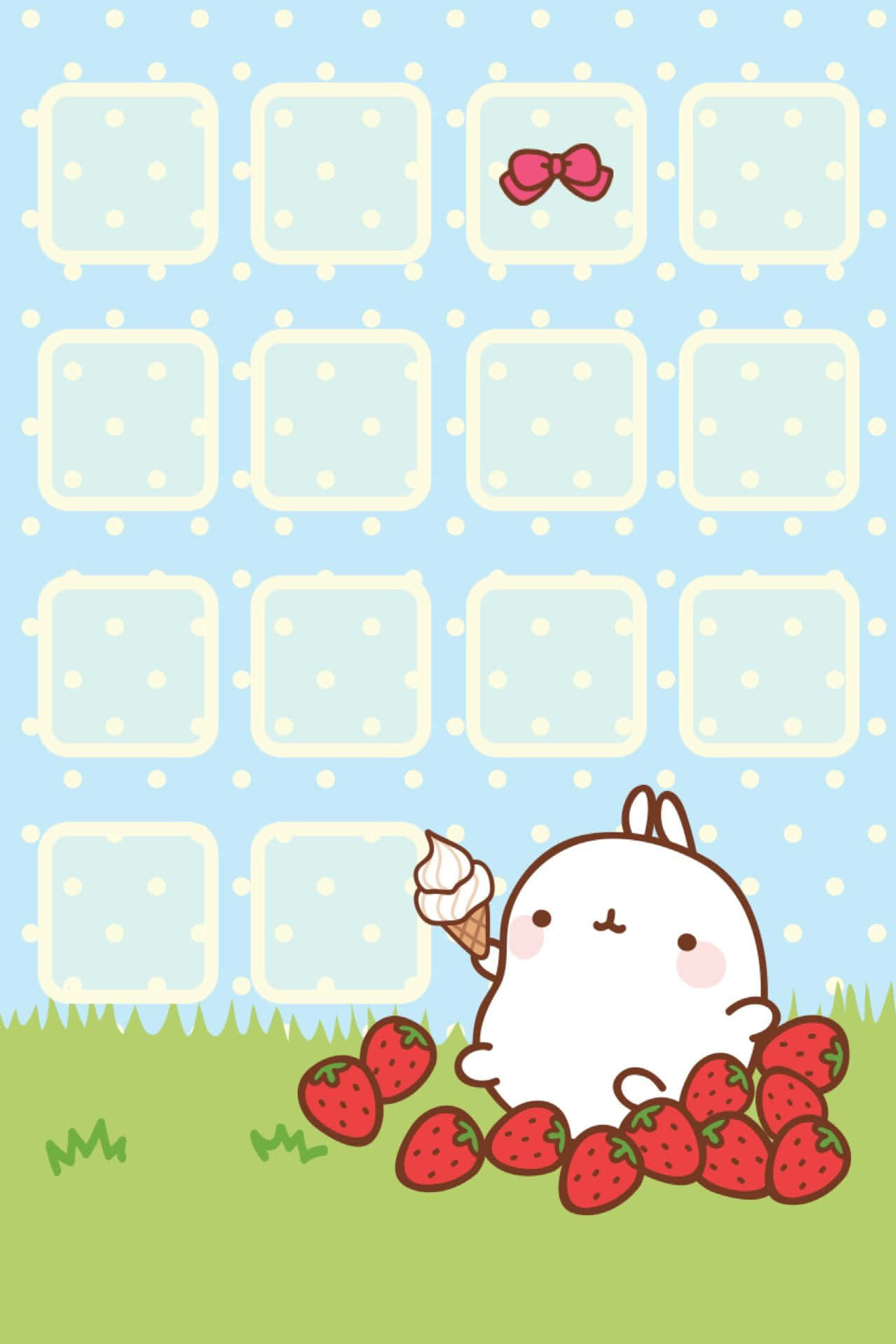 用這款可愛Kawaii iPad，以時尚筆記方式展現自我 壁紙 — 一隻可愛的白兔仔，粉紅色面頰，坐在被士多啤梨包圍的草地上，拿著雪糕筒，背景是淺藍色圓點圖案。