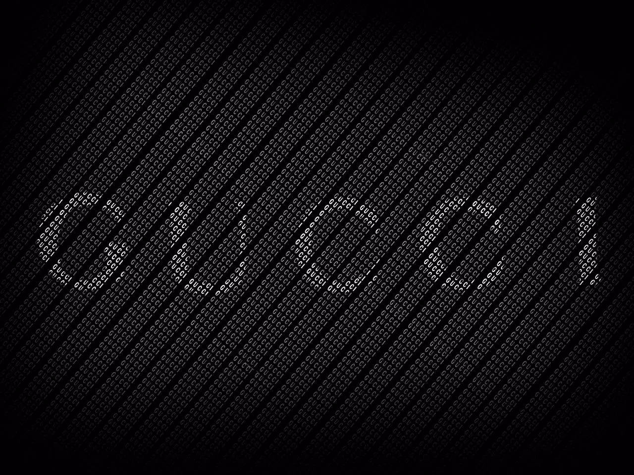 Gucci 桌布 壁紙 — 由發光二進制代碼在深色對角線網格背景上形成的「success」一詞。