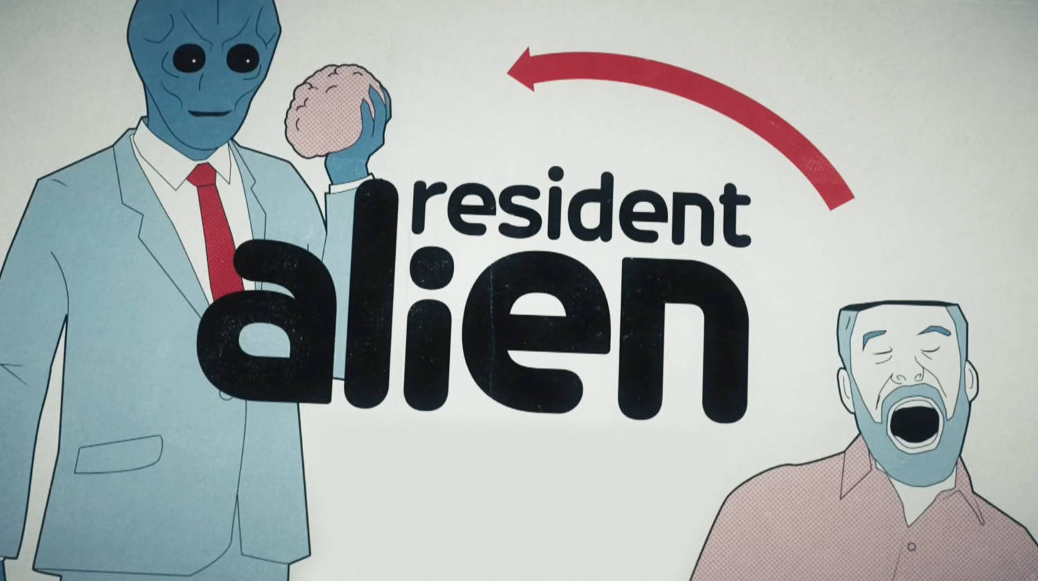 穿著西裝的外星人拿著大腦，旁邊有一個尖叫的男人，標題為《Resident Alien》。