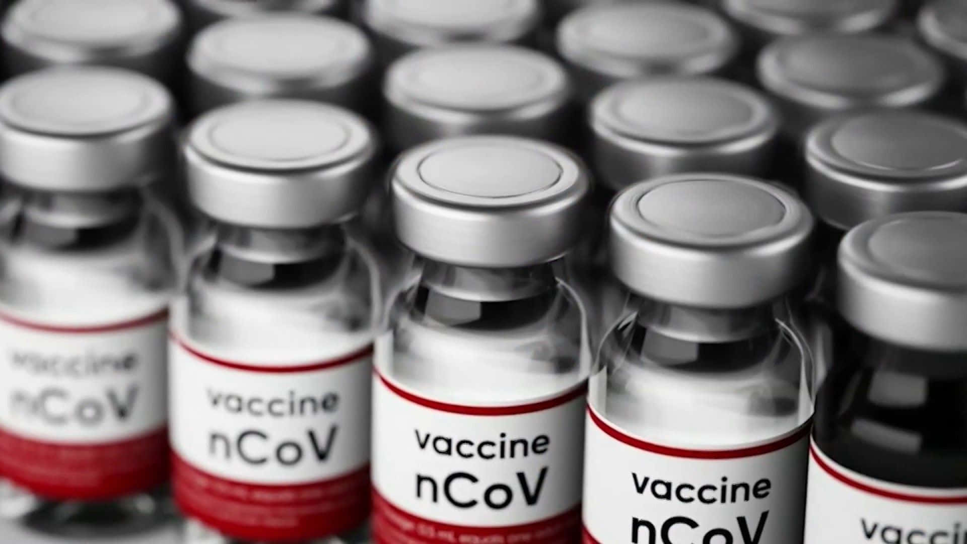 在臨床環境中標有 nCoV 的醫療疫苗小瓶排。