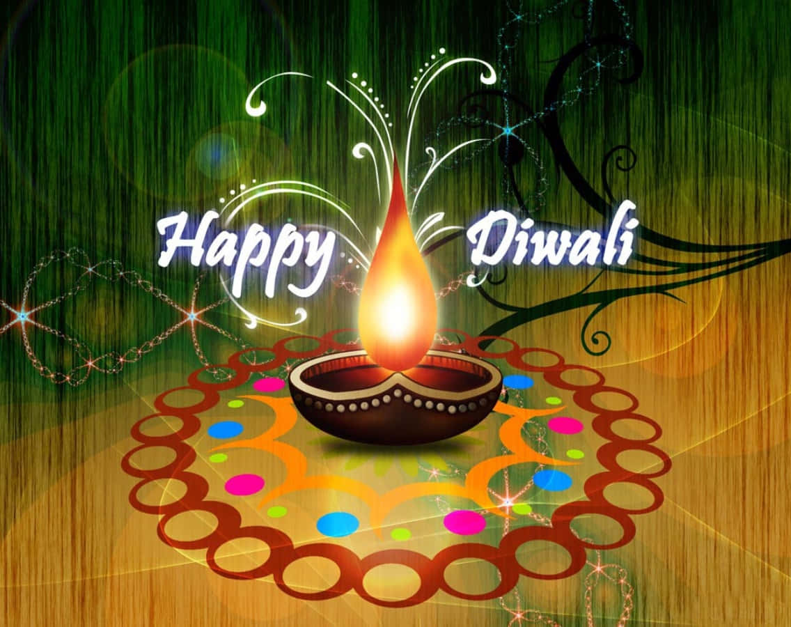 Happy Diwali 桌布 壁紙 — 發光的迪亞蠟燭，搭配鮮豔的煙火和「Happy Diwali」文字，背景為彩色圖案。