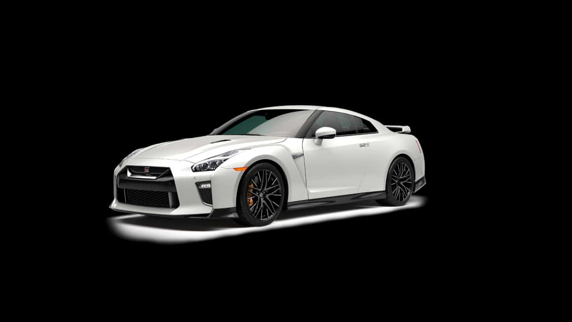白色日產GT-R跑車在黑色背景上孤立，帶有攝影棚照明。