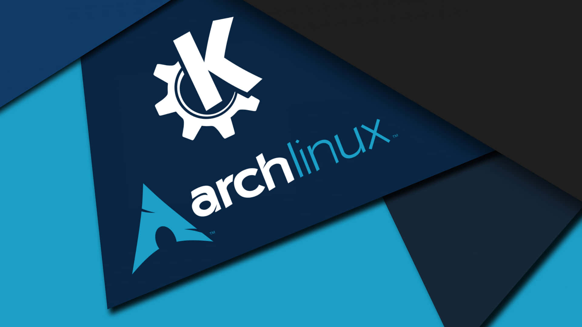 Arch Linux 桌布 壁紙 — 白色和藍色的 Arch Linux 標誌，位於幾何深藍色和藍綠色背景上，帶有角形摺痕。