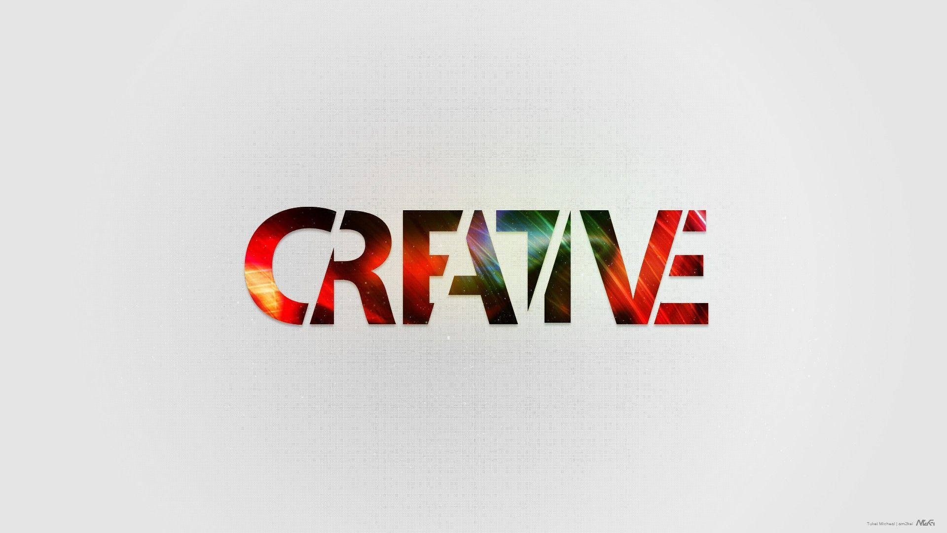 「CREATIVE」一詞以粗體字呈現，帶有火紅、橙色和綠色條紋，背景為白色紋理。