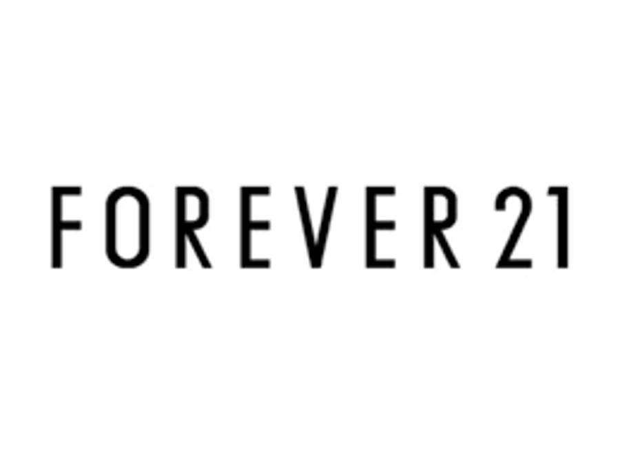 白色背景上的 Forever 21 標誌 壁紙 — 大膽黑色 forever 21 標誌居中於純白背景，極簡品牌形象。