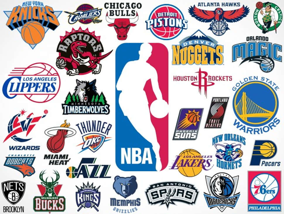 圍繞中央NBA剪影的NBA球隊標誌集合。