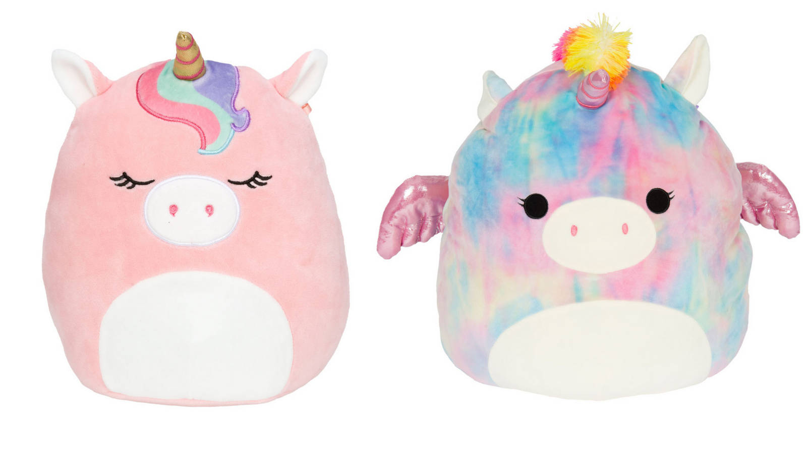 白色背景的 Squishmallows 粉紅小馬 壁紙 — 兩隻毛絨獨角獸 squishmallows，一隻粉紅色帶彩虹角，另一隻紮染帶翅膀，兩隻都閉著眼睛，質地柔軟蓬鬆。