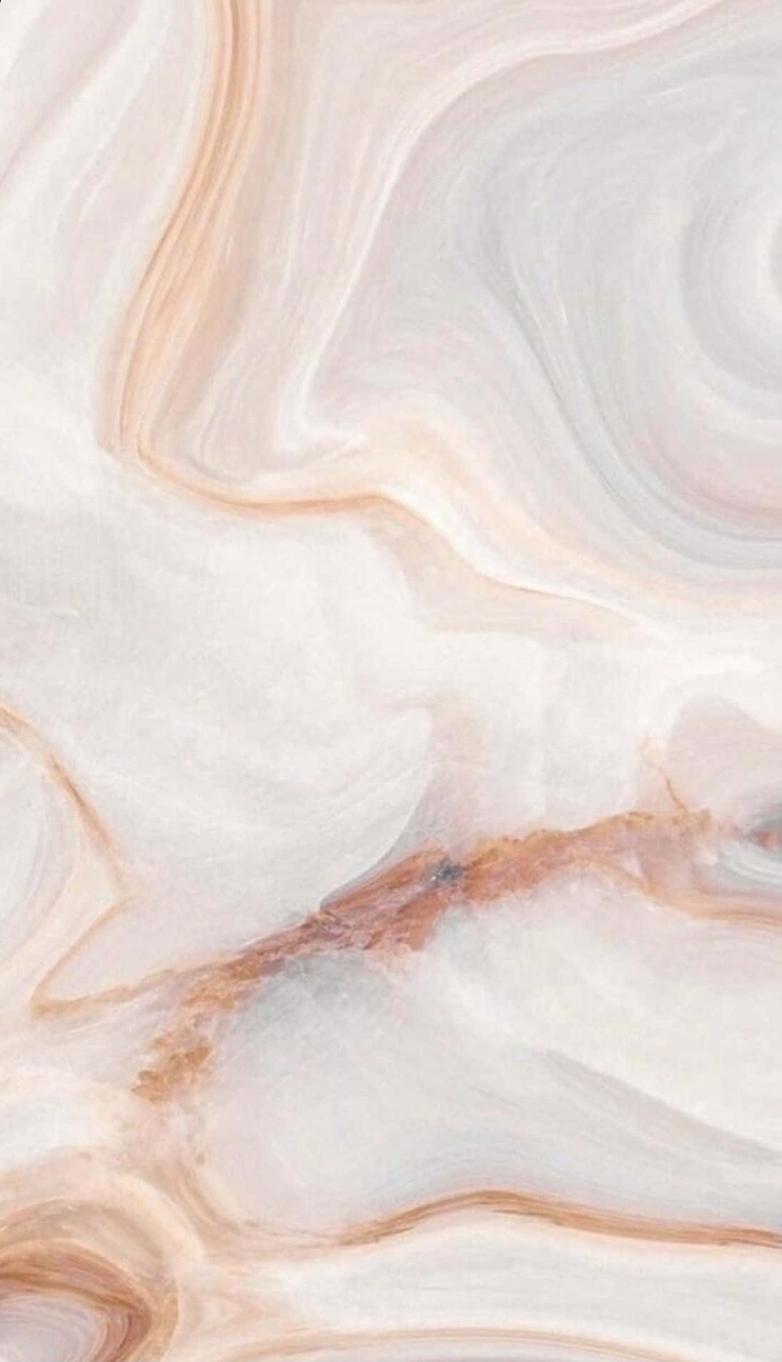 Marble Phone 桌布 壁紙 — 白色與淡粉紅大理石的柔和流動漩渦，營造出帶有溫潤大地色調的寧靜抽象圖案。