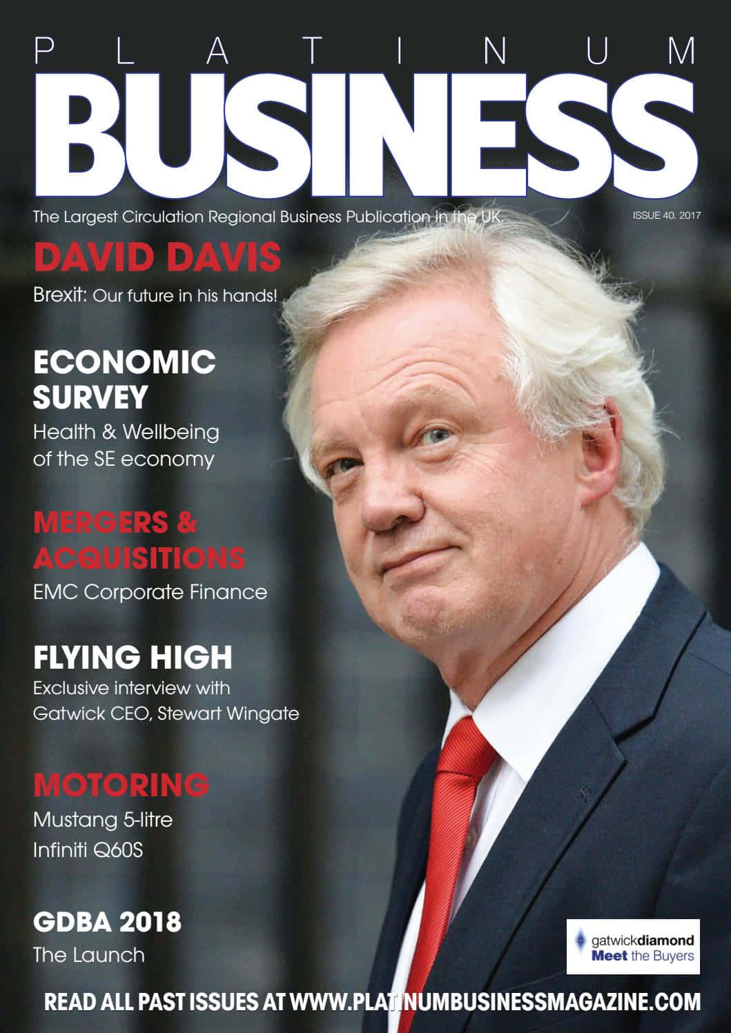 Magazine 桌布 壁紙 — 白金商業雜誌封面上一名白髮男子穿著深色西裝和紅色領帶的特寫肖像。