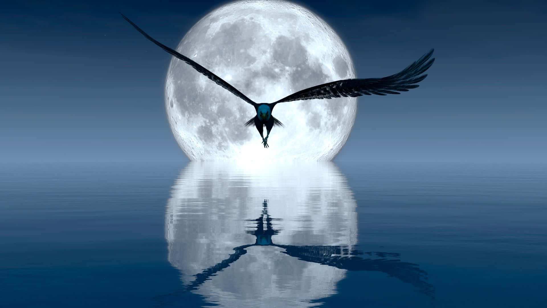 白頭鷹翱翔於湛藍天空 壁紙 — 一隻雄偉的鷹在深藍色的天空下，對著平靜海洋中完美倒映的巨大滿月翱翔。