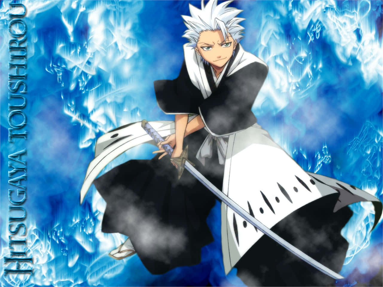 Toshiro Hitsugaya 桌布 壁紙 — 白髮黑白制服嘅動漫戰士喺旋轉嘅藍色能量同煙霧中揮劍。