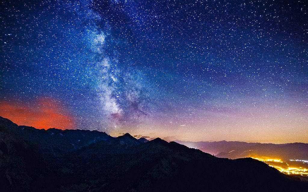 真實星河夜空桌面壁紙
