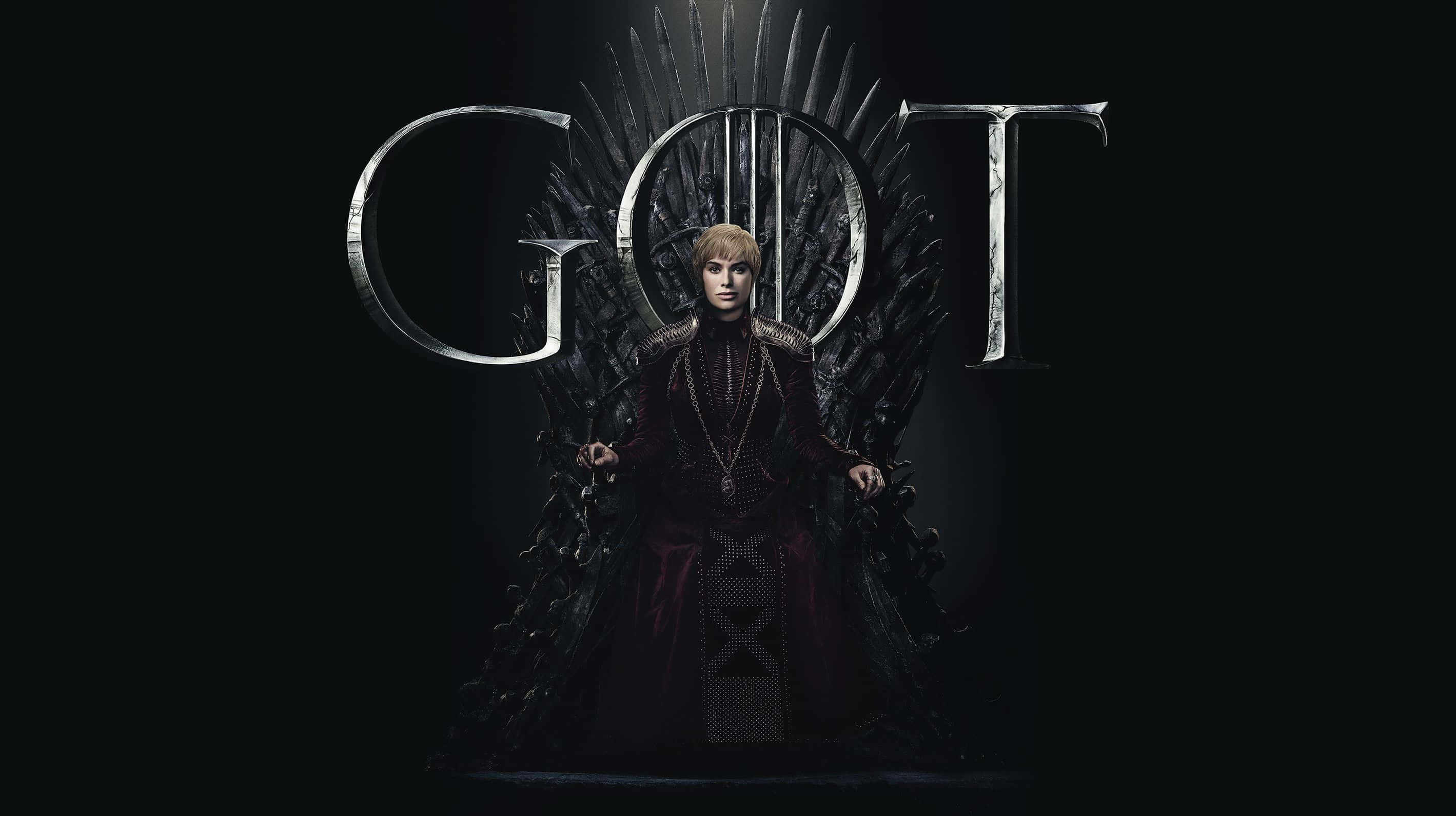 神秘森林海報背景 壁紙 — 一位王者坐在鐵王座上，背後「GOT」字母在黑暗的電影場景中發光。