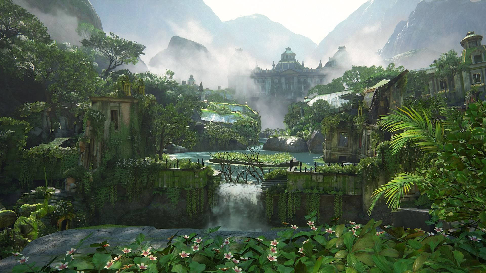 《神秘海域》雨林遺跡 壁紙 — 古老的石頭廢墟被茂密的綠植和花朵覆蓋，坐落在雲霧繚繞的山巒中，一條寧靜的河流穿流而過。