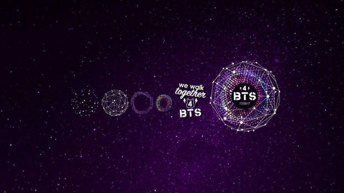 BTS標誌連同「we walk together」文字，置於紫色星空背景上，並有幾何球體。