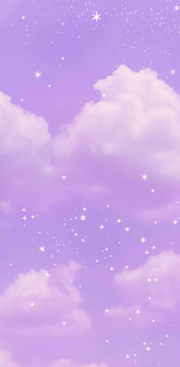 紫色天空，雲朵和閃爍的星星營造出夢幻般的魔法氛圍。