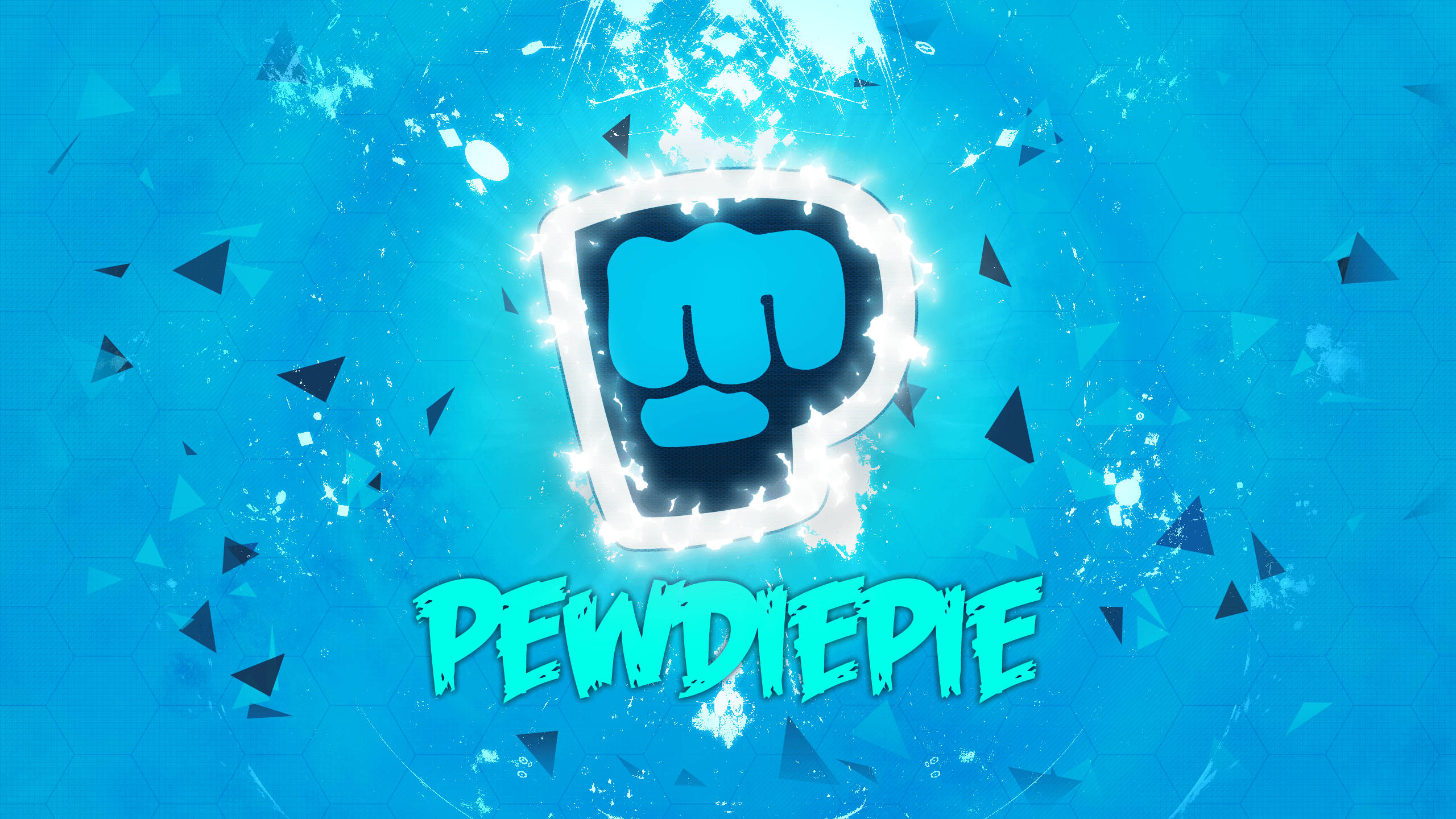 積極思考，讓發光的Brofist引領你 壁紙 — 發光的藍色拳頭標誌，帶有 'PEWDIEPIE' 文字，在帶有散落深色三角形的鮮豔藍色背景上爆發。