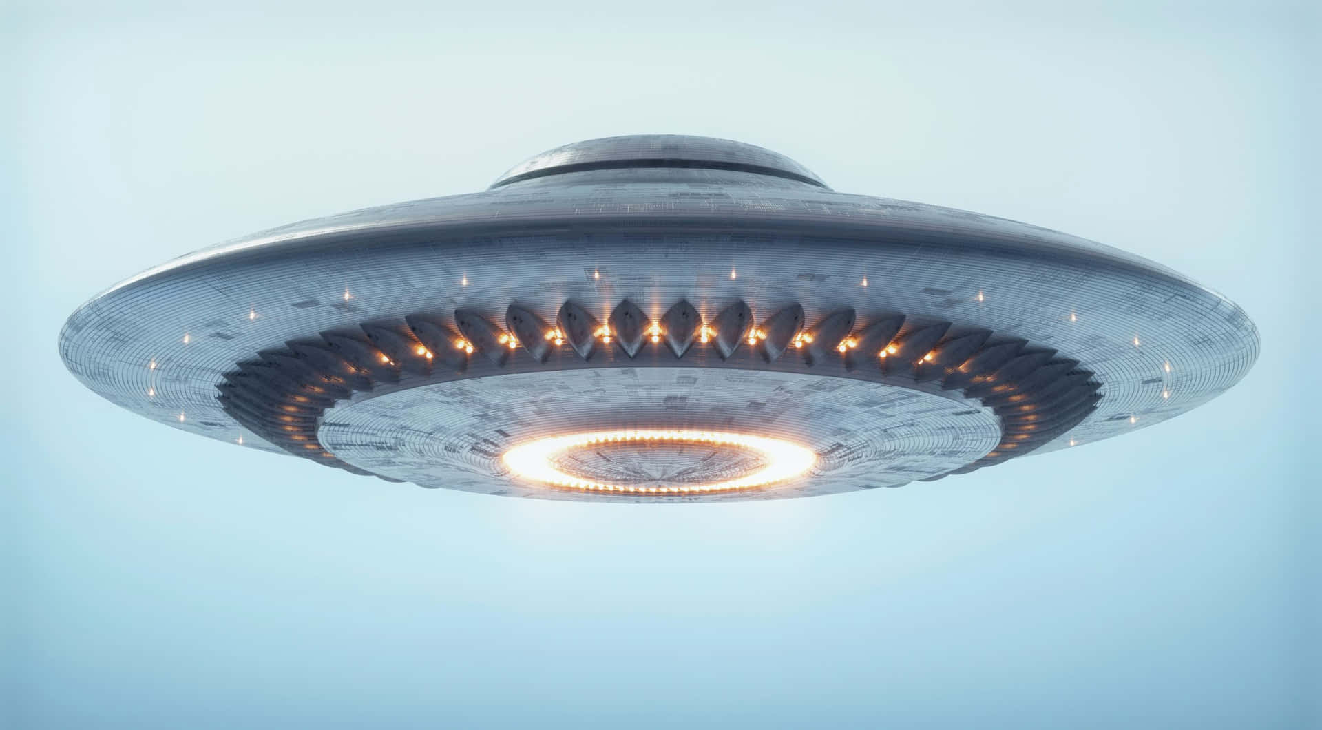 一個發光的金屬UFO在淡藍色天空中盤旋。