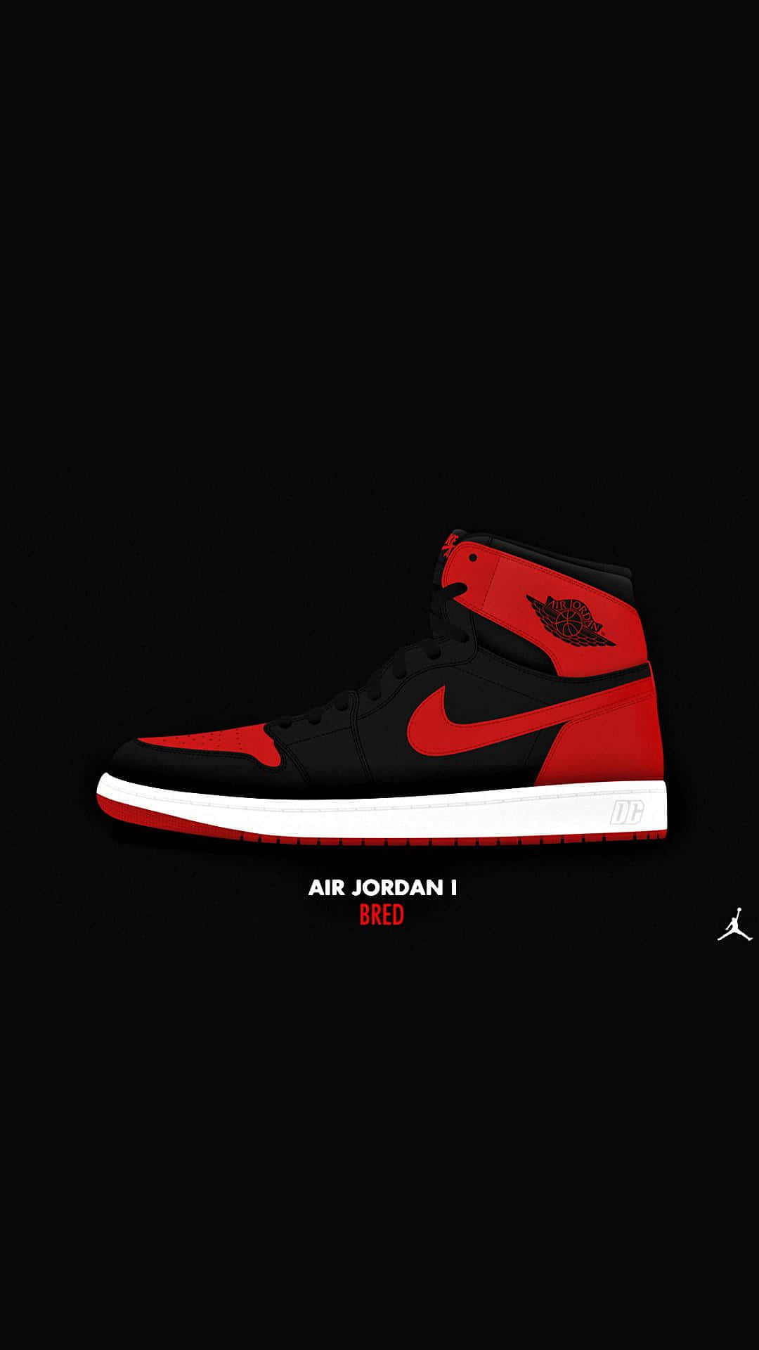 穿上Air Jordan系列，化身籃球戰士 壁紙 — 一雙大膽的黑紅配色 Air Jordan 1 運動鞋，居中放置在純黑背景上，帶有白色鞋底和文字標籤。