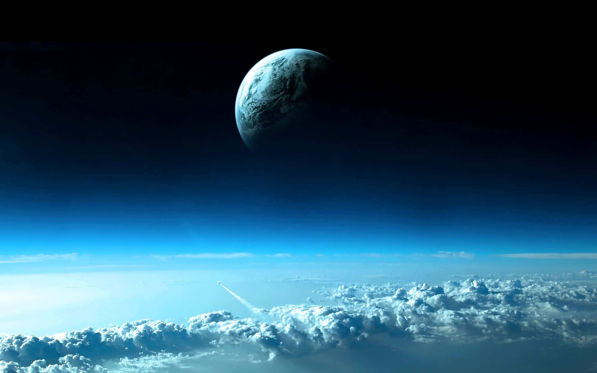 火箭從雲層上方發射升空，朝向地球