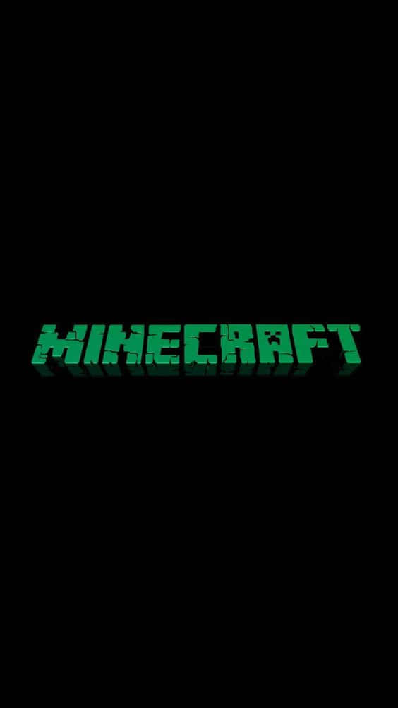 黑色背景上帶有倒影的綠色 Minecraft 標誌