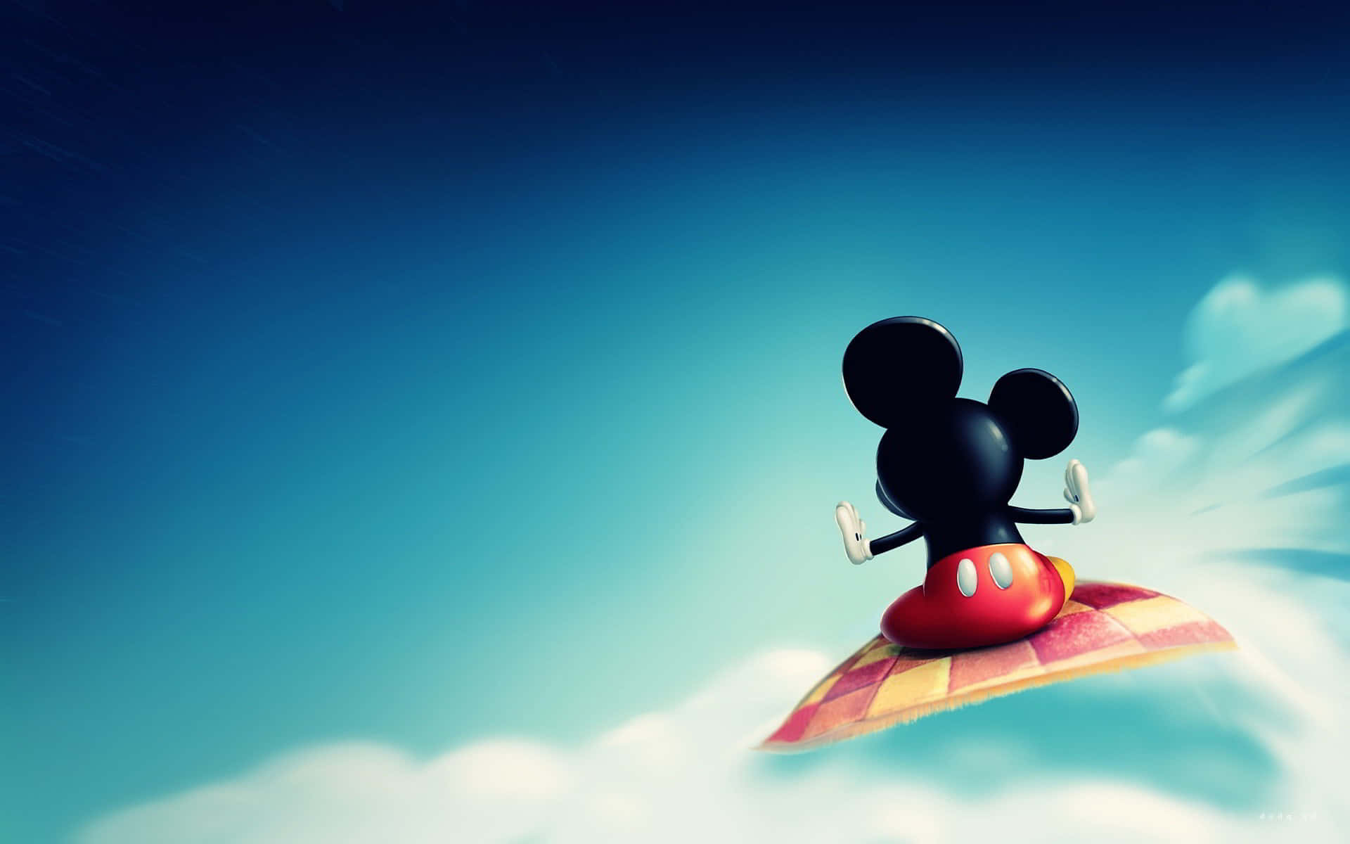 Mickey Mouse Clubhouse 桌布 壁紙 — 米奇老鼠坐在格仔圖案的滑浪板上，在鮮豔的藍天下穿過蓬鬆的雲層滑行。